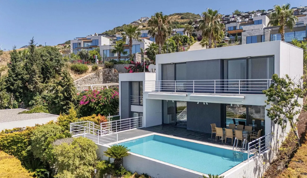 Property in Yalikavak